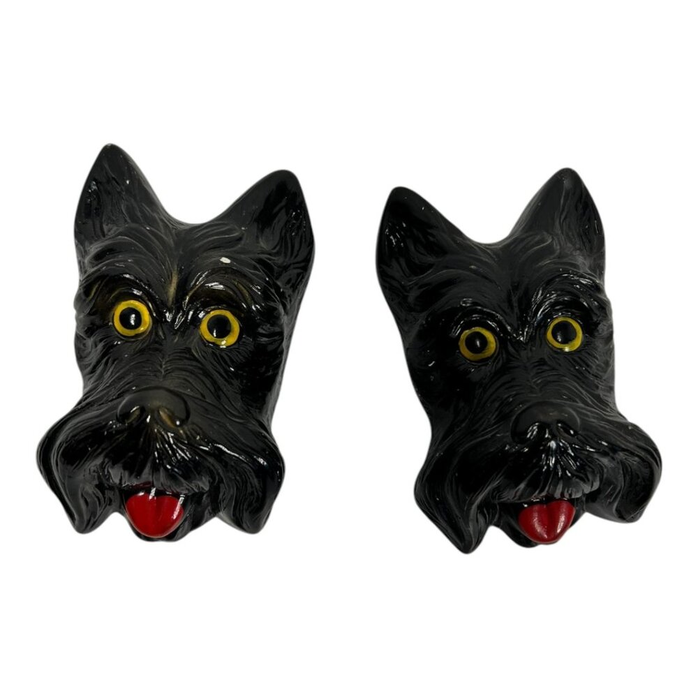 Two Chalk-ware Scottie‎ Dog Wall Decor